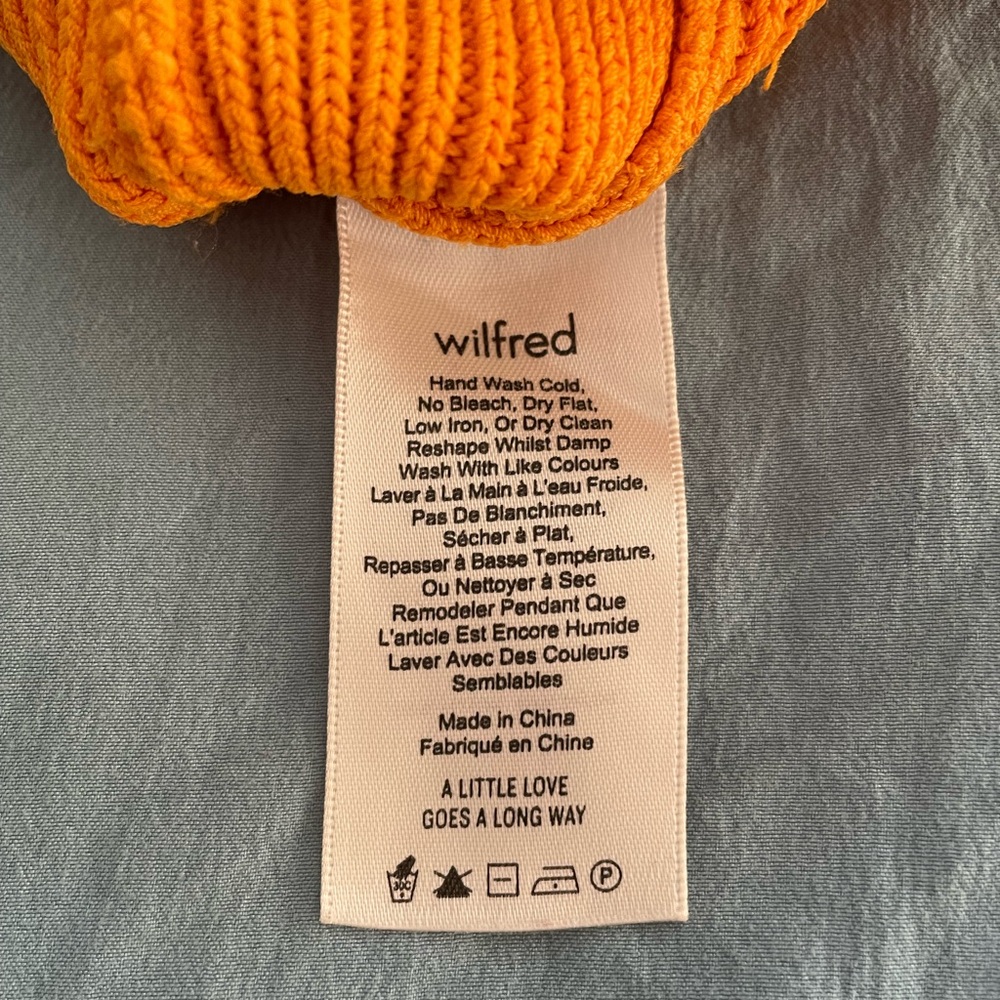 Aritzia Wilfred Orris Top View 5